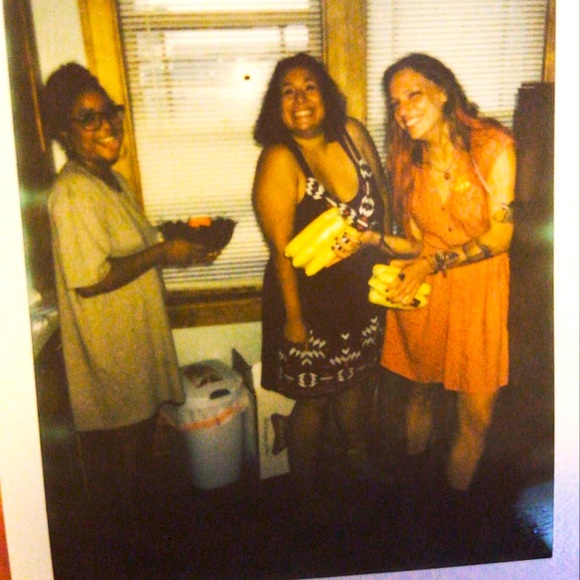 Meet your Posher, Moira - Picture 1 of 4